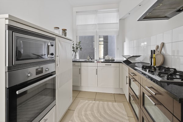 Medium property photo - Maarten Harpertszoon Trompstraat 22-1, 1056 JA Amsterdam